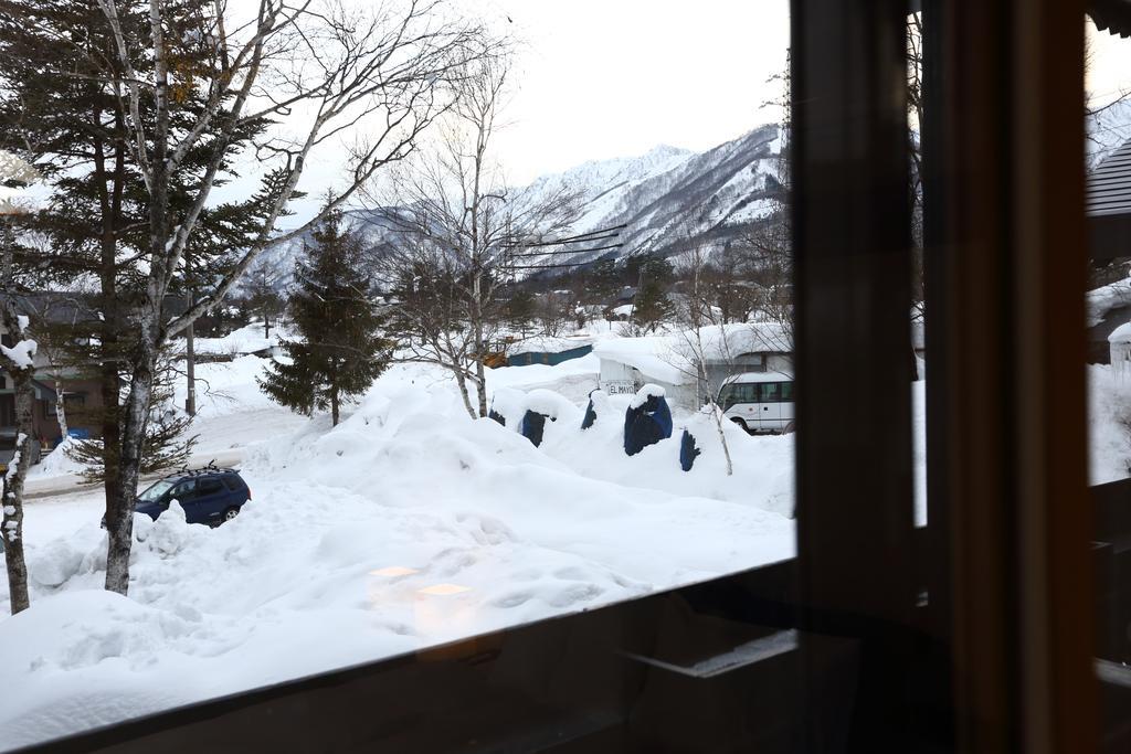 Snowlines Lodge Хакуба-Мура Номер фото